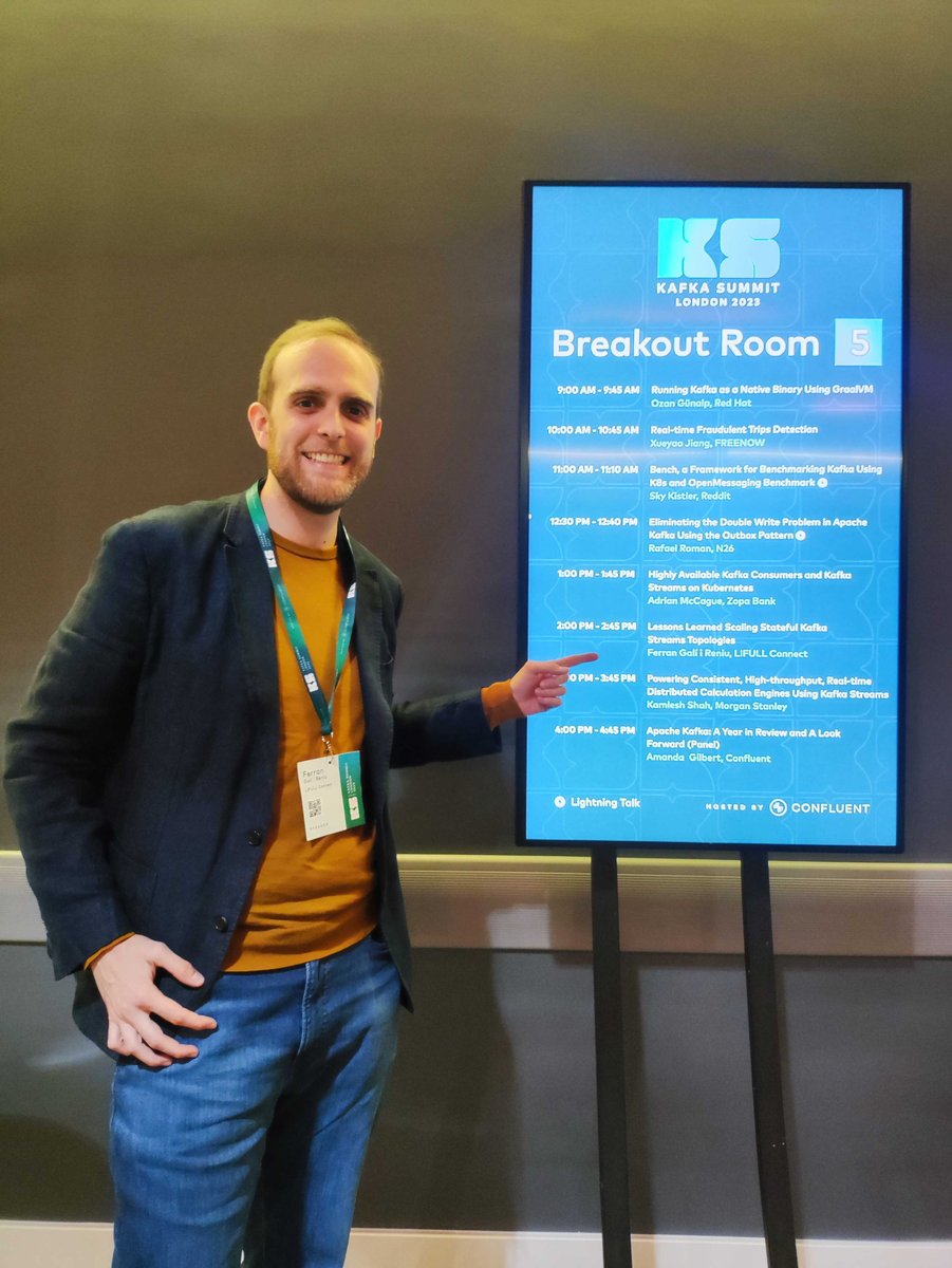Wow! <a href="/ferrangali/">Ferran Galí</a> just rocked the stage at #KafkaSummit  sharing "Lessons Learned Scaling Stateful Kafka Streams Topologies" at <a href="/LifullConnEng/">Lifull Connect Engineering</a> 

kafka-summit.org/sessions/lesso…