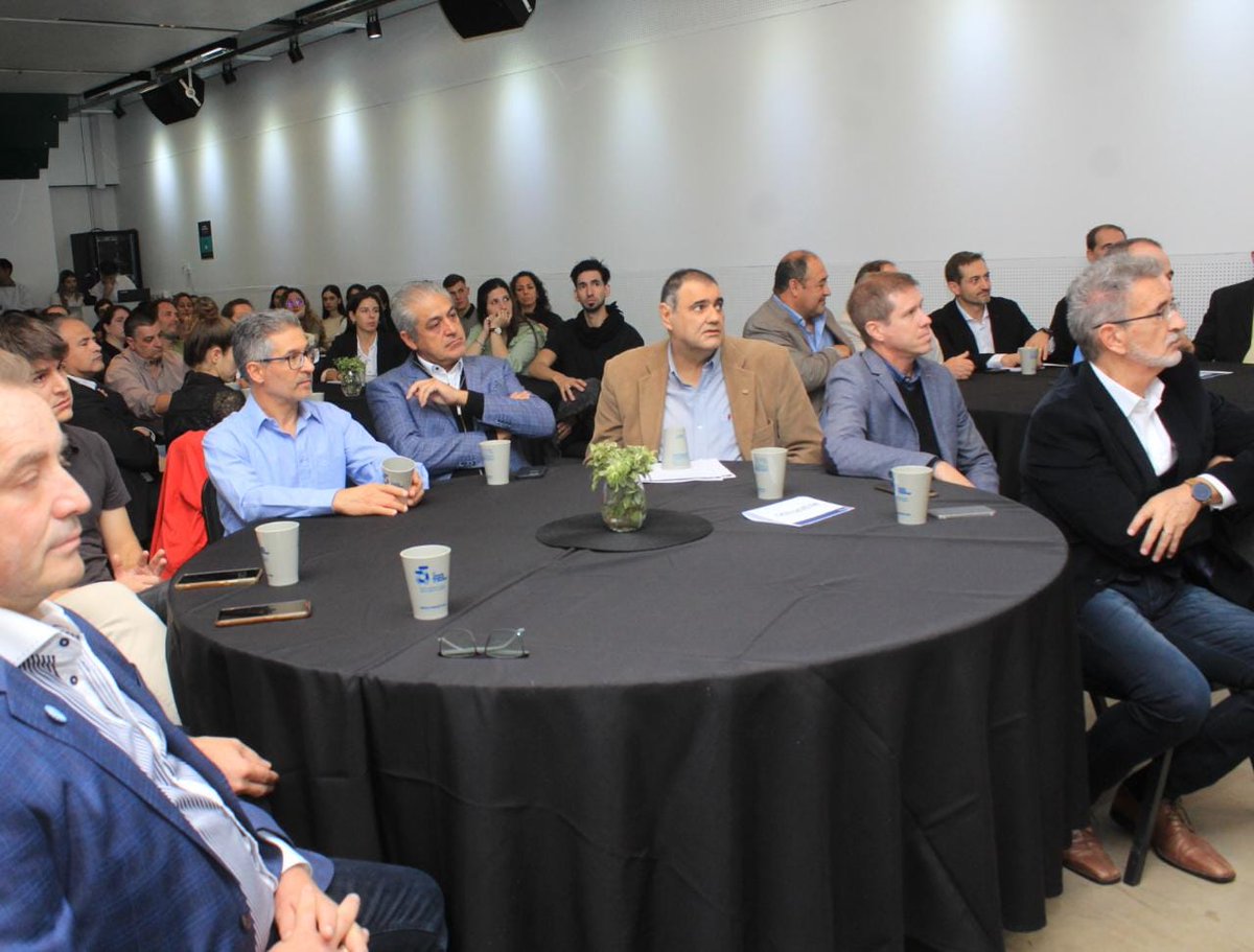 Fernando Barrionuevo tweet media