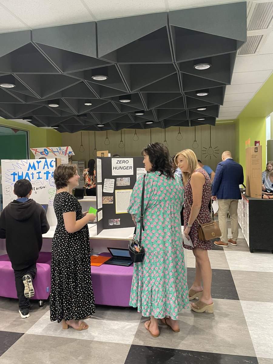 cmclainAP's tweet photo. So proud of our 5th grade learners and team @BrightAcadFISD. Our students shared their passions and their research today with confidence and enthusiasm. #PYPX @friscoisd Thank you to all our visitors that stopped by today. https://t.co/6wmgh6wRTL