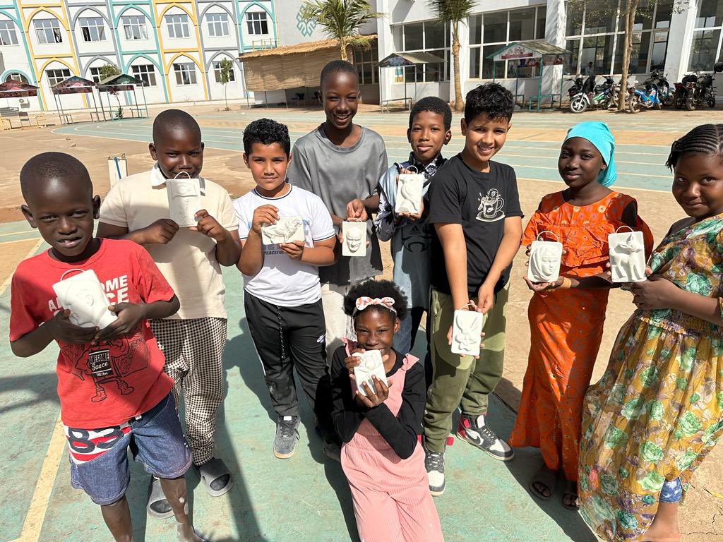 maarifML's tweet photo. "Les ateliers d'art et d'activités ont un effet positif sur la créativité des enfants. Au fil du temps, ils commencent à s'intéresser à l'art et découvrent le talent qui sommeille en eux." 🤩👏 #ClubTurc #MaliMaarif #Sebenikoro https://t.co/zdTKrEYSVV