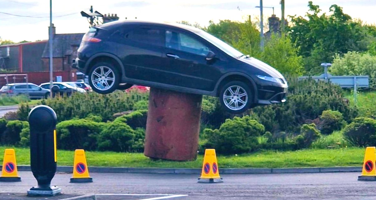 WorldBollard's tweet photo. Even we’re speechless.
#WorldBollardAssociation https://t.co/qStWR50Zcr