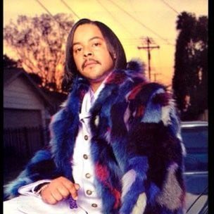 DJRTistic's tweet photo. “If I tell you a flea can pull a tree, you get a chain and hook his little ass up” https://t.co/Jia837gRTm