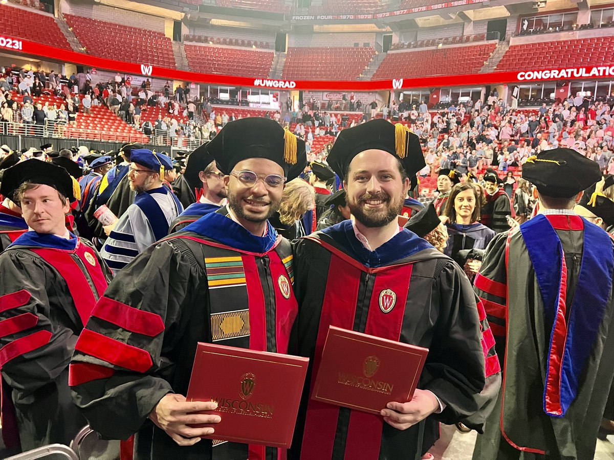 Dawn Belt Davis tweet media