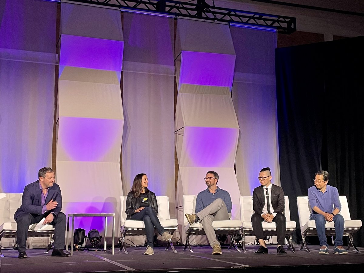 Today's #CfASummit Mainstage panel of #civictech leaders was a ✨VIBE!✨ Technology has gone from an impediment to an enabler through consistency & focus on best practices. The last decade was full of learnings we can use to drive #innovation in the next phase of civic tech.