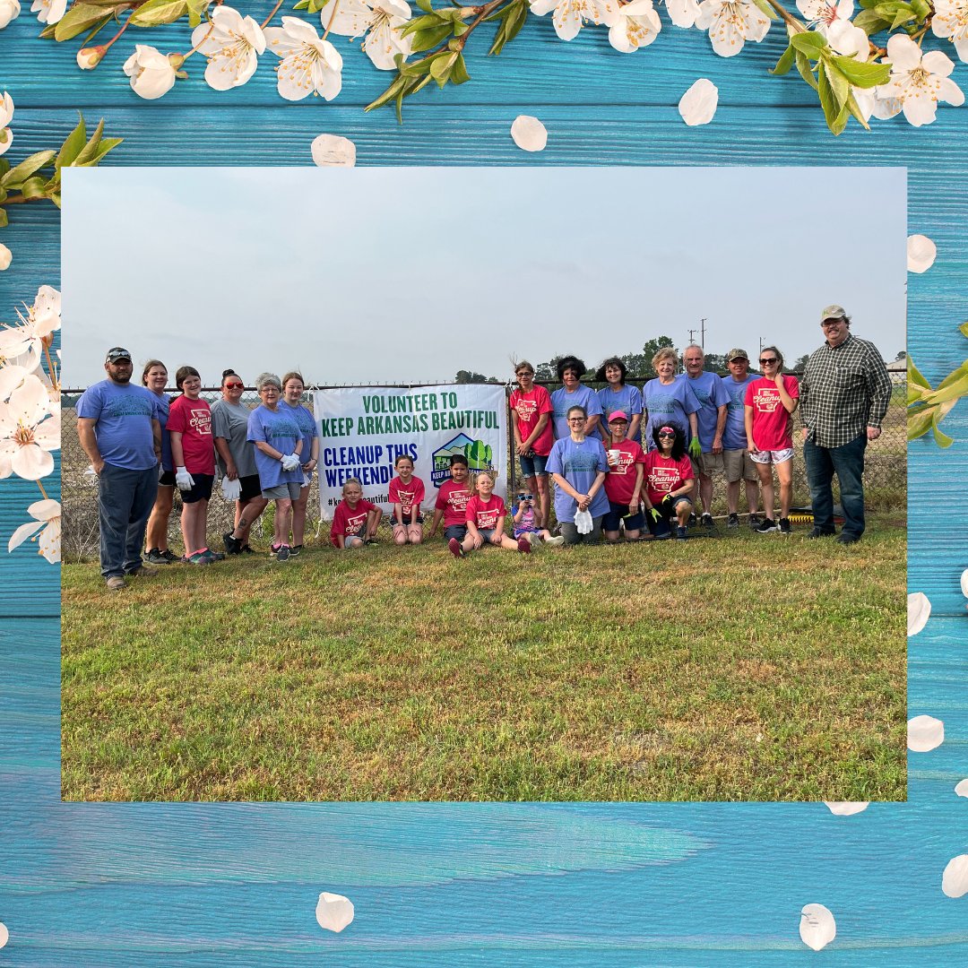 KeepARBeautiful's tweet photo. 🌼 ATTENTION LEACHVILLE! 🌼

#doYOURpart &amp; volunteer this weekend by joining Lisa's Beauty Shop to help spruce up your local cemetery.

Volunteers are needed to pick up litter, rake &amp; bag
leaves, weed eat, pull up old flowers &amp; plant new ones.

#keepARbeautiful #GoCleanChallenge https://t.co/8D5pTzib6G