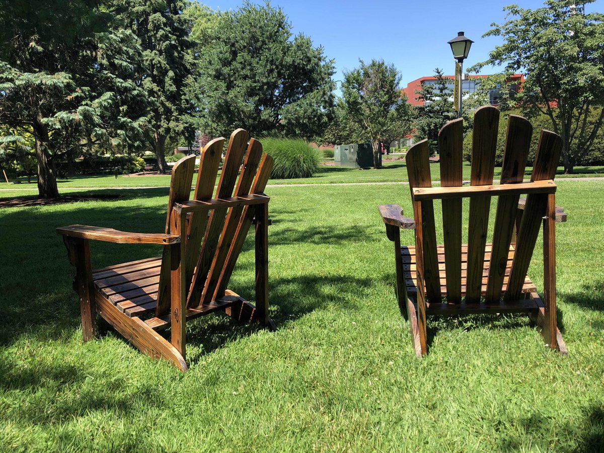 AdelphiU's tweet image. Be sure to take some time to enjoy the beautiful weather today! 😎☀️ #SpringAtAdelphi