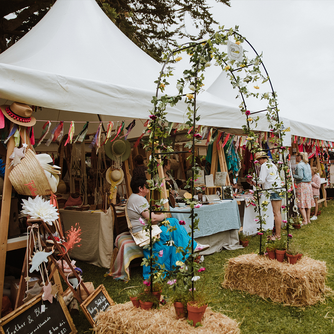 Step into a world of magical wonders at The Smoked & Uncut Bazaar!✨🛍️ Our vibrant marketplace is a haven for handmade, locally designed and one-off pieces. You will find all sorts of jewellery, fashion, homeware, festival accessories and individual pieces.🎪