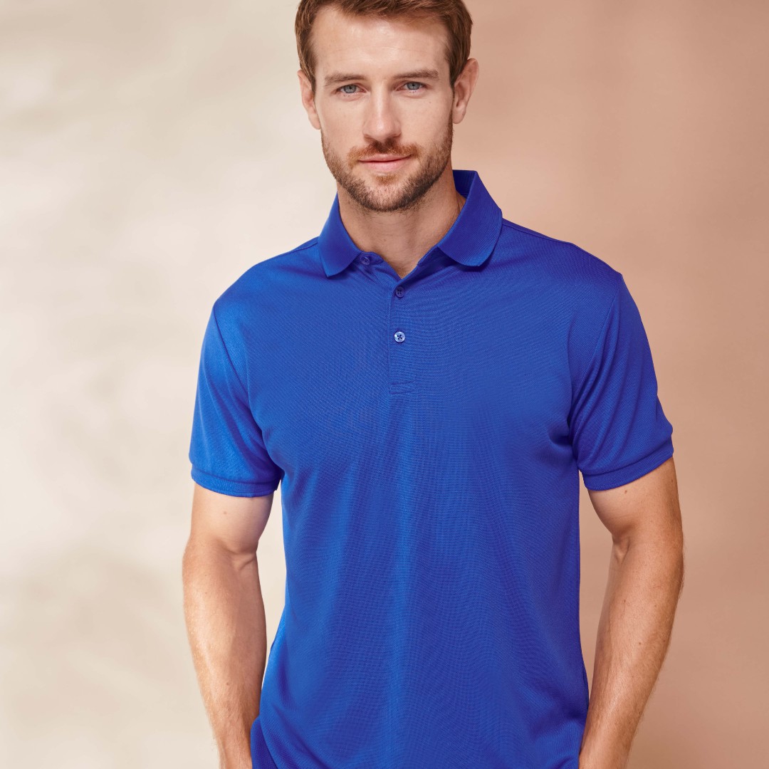 Experience the comfort, durability and timeless appeal in 6 colours with our H465 Recycled Polyester.

#poloshirt #wholesaleclothing #sustainablefashion #henburybrands