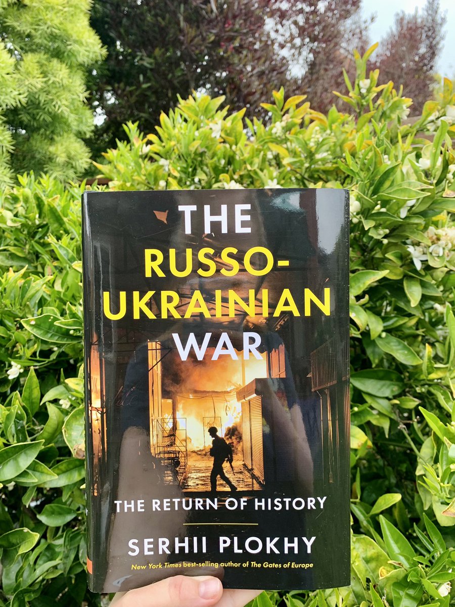 “In memory of all those who died defending freedom, theirs and ours”

written in dedication of the new book by @SPlokhy

I had a pleasure listening to him back in 2021 at Stanford at the conference dedicated to the anniv of collapse of Soviet Union.

#Ukraine #RussoUkrainianWar