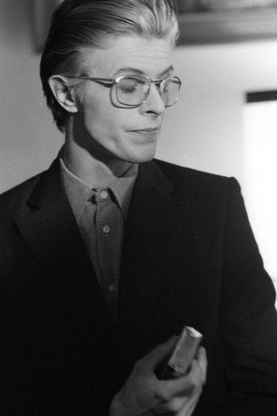 bowiefairy's tweet photo. he's so insane for this.. https://t.co/uqn7uKlYYs
