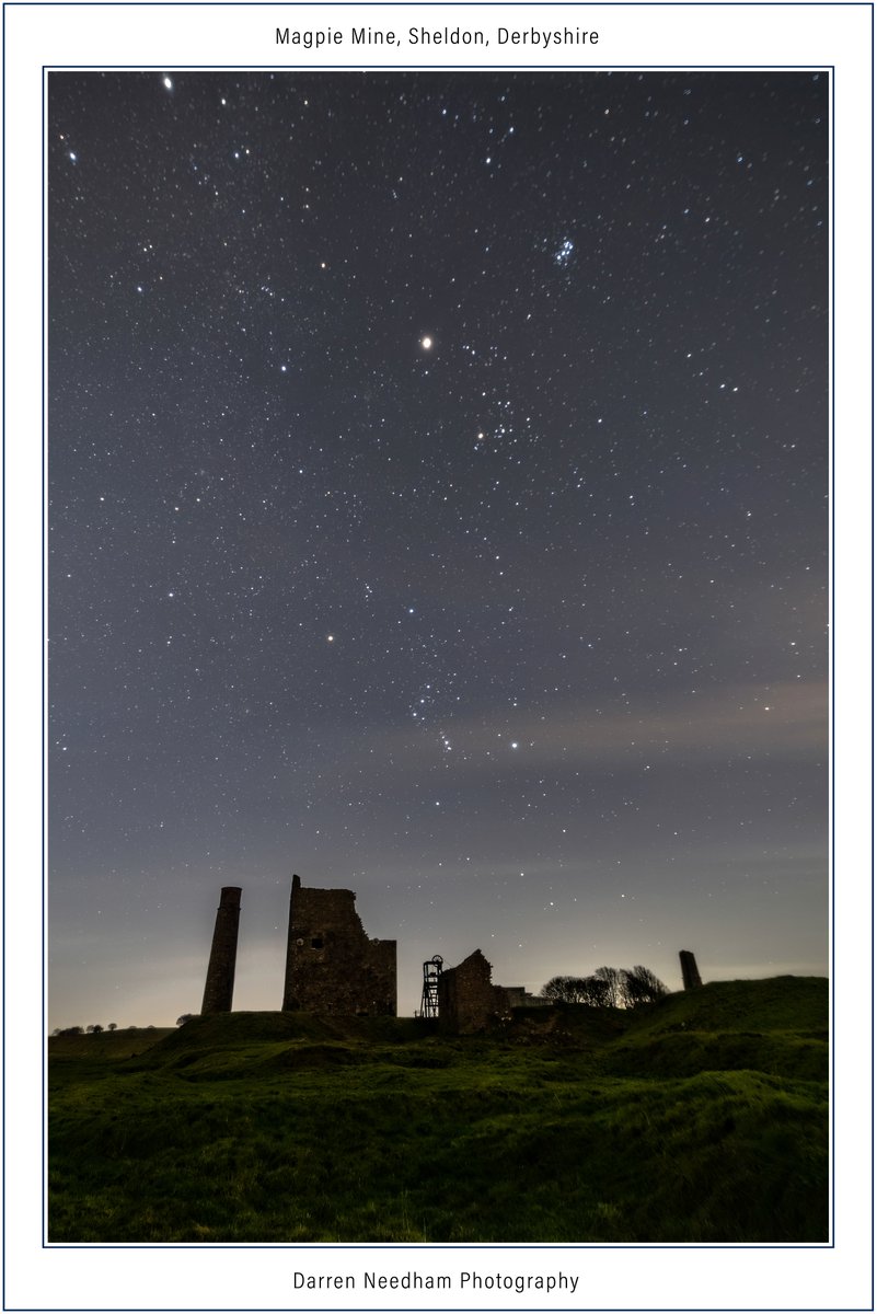 #Orion, #Mars & #Pleiades above Magpie Mine, Sheldon, #Derbyshire

#StormHour #ThePhotoHour #CanonPhotography #AstroPhotography #AstroHour #PeakDistrict #Stars