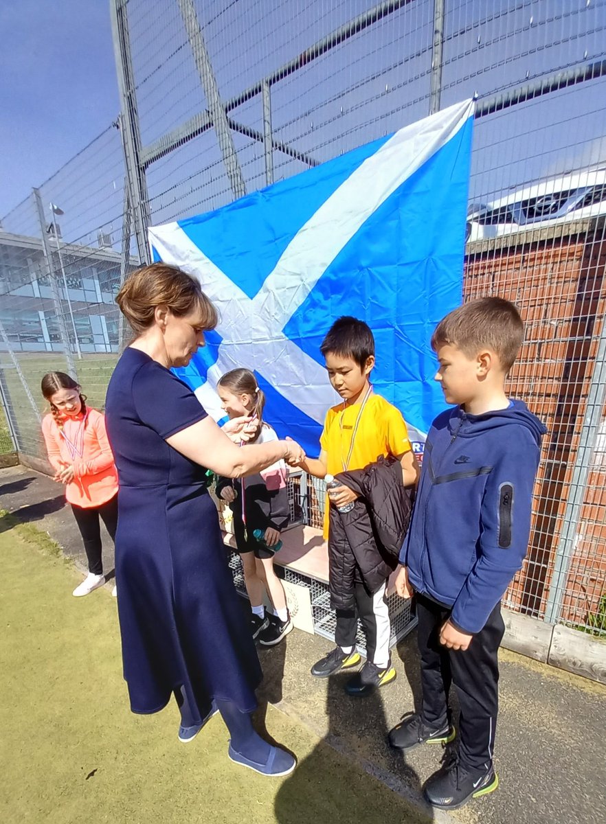 ashparkprimary's tweet photo. P4C's relay team stormed to victory and were delighted to have their medals  awarded by Mrs Lang - next stop, the Paris Olympics! #unstoppable #worthywinners https://t.co/5floAI8nlC