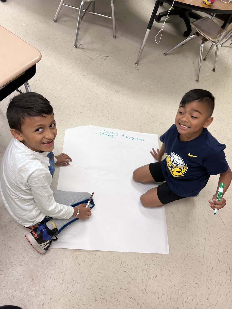 MsCurcio9's tweet photo. Creating our own bar graphs today! #checklist #bargraphs #welovemath @DentonDucks @DentonAvenueAP https://t.co/qaTaPY84Tw