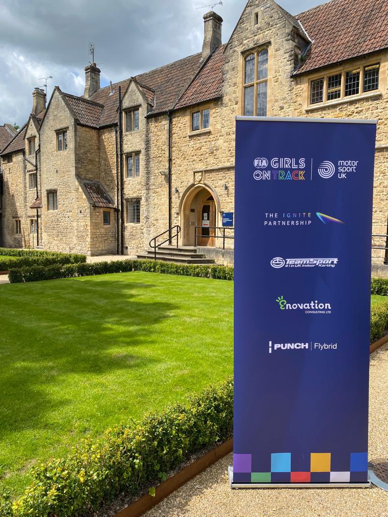 Thanks to our hosts <a href="/MonktonBath/">Monkton Combe School</a>, our partners and volunteers for today 🙌 

As we continue to work towards our aim of increasing diversity &amp; inclusion within #motorsport, we are grateful to the Ignite Partnership for their funding &amp; support for our programmes 👏

#GirlsonTrackUK