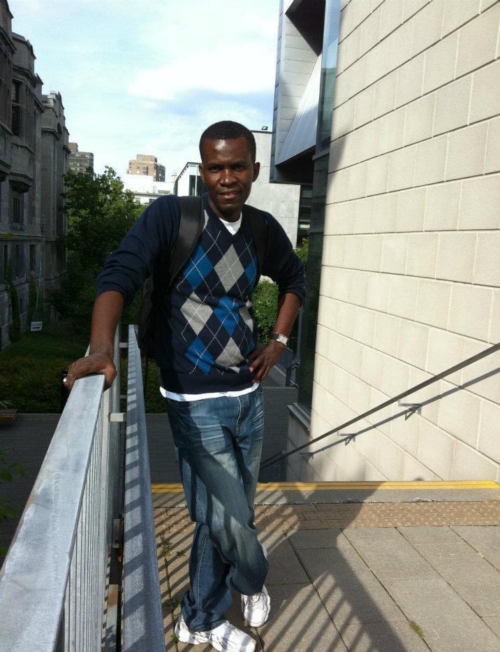 Il n'y a rien au monde qu'un jeune ne puisse accomplir. Je veux dire qu'il n'y a absolument rien. C'est juste une question de patience et de timing. Tout ce dont vous avez besoin est une éducation respectable et une dose de bon sens et de discipline.