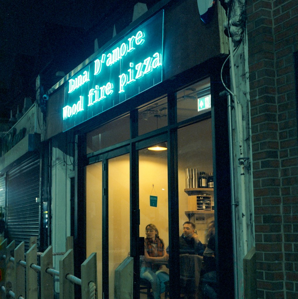 FurnerStephen's tweet photo. Saturday night shopping in Philip Lane Tottenham north London.
Bronica SQA loaded with Kodak Vision 3 500T
#filmatnight #analognights #believeinfilm #FilmPhotography #kodak500t #vision500t #analog #bronica #bronicasqa #staybrokeshootfilm #analogphotography #shootfilm https://t.co/4Dnu7ryhcr