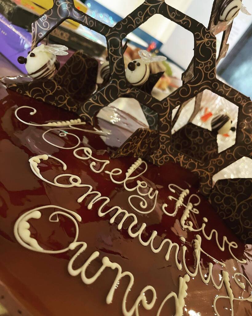 MaisonMayci's tweet photo. Great news about the @moseleyhive being community owned https://t.co/S760B3KA8t https://t.co/6on4xh1rcU