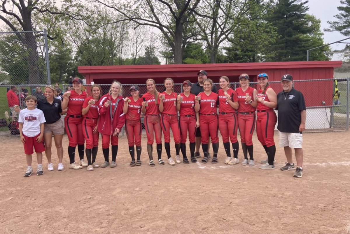 Became co-conference champs last night after a split with Edwardsburg! Way to go Dawgs! #softball #champs
