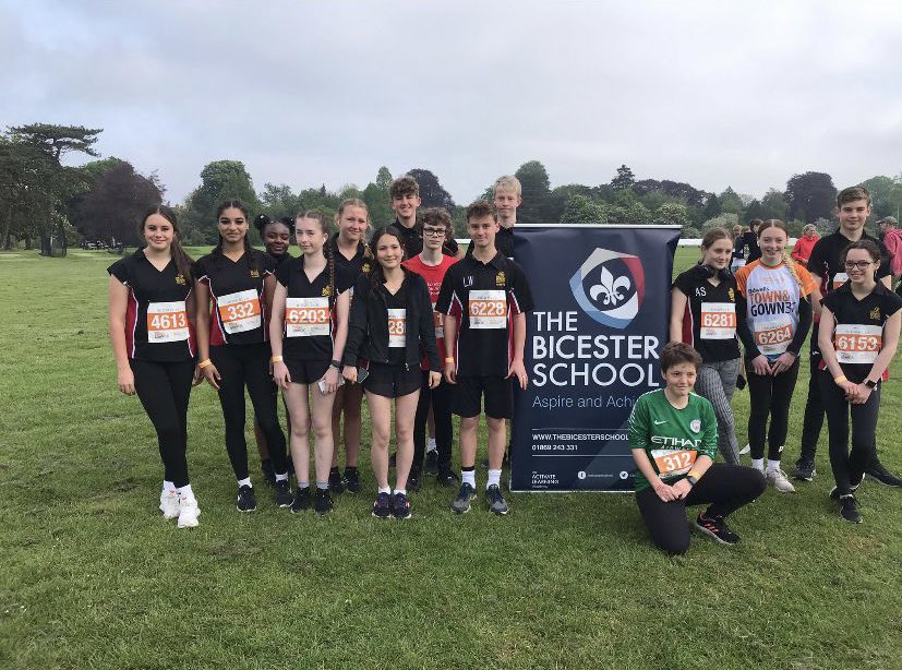 Staff, students and parents take part in Oxford Town and Gown, promoted by staff at TBS  and  our amazing Sport council. A fantastic day!!! #Townandgown #musculardystrophy