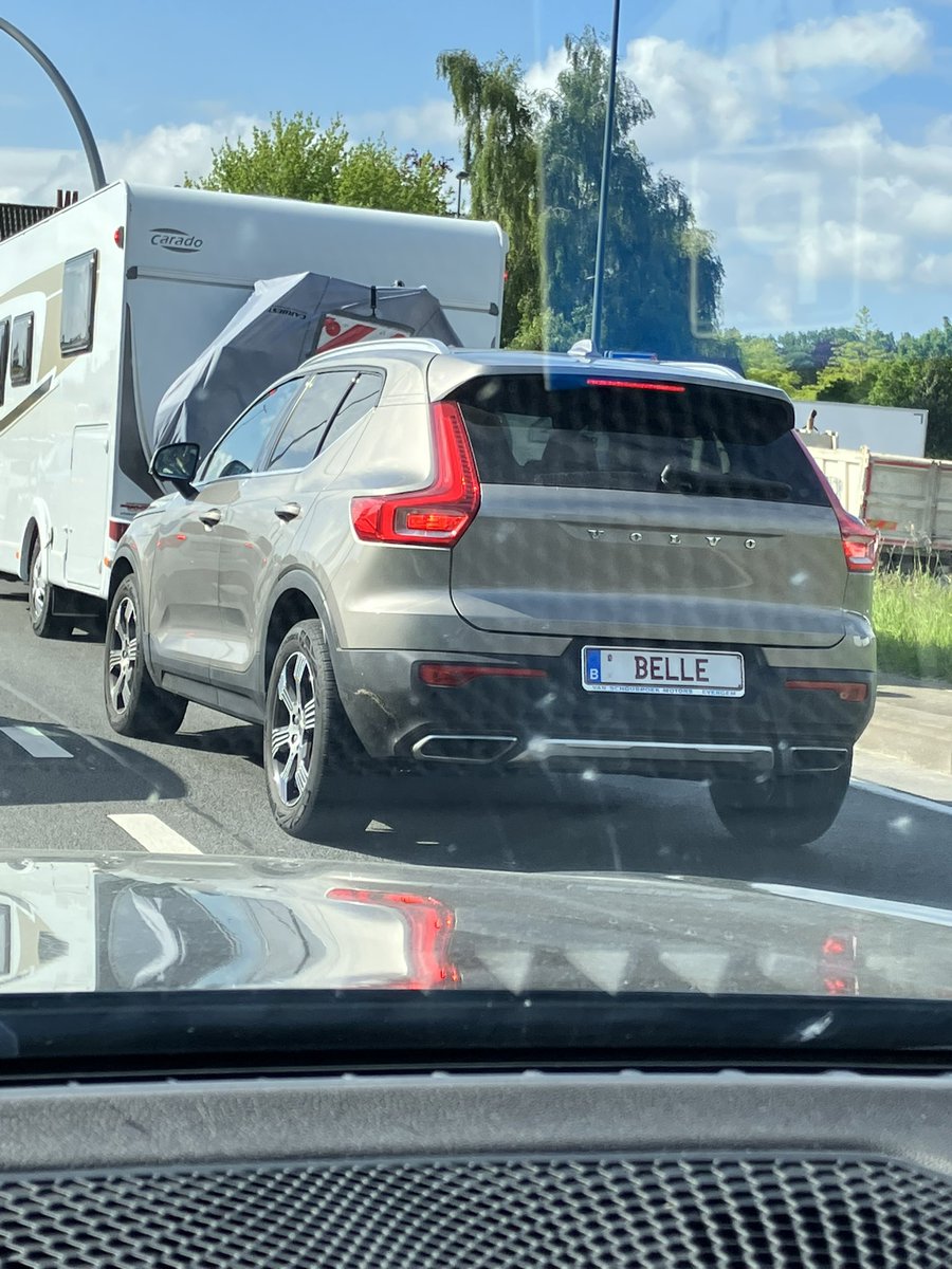 Rygen_'s tweet photo. @belle_blazer terug op weg naar een gelukkige klant 😝 https://t.co/DyqdK4hovj
