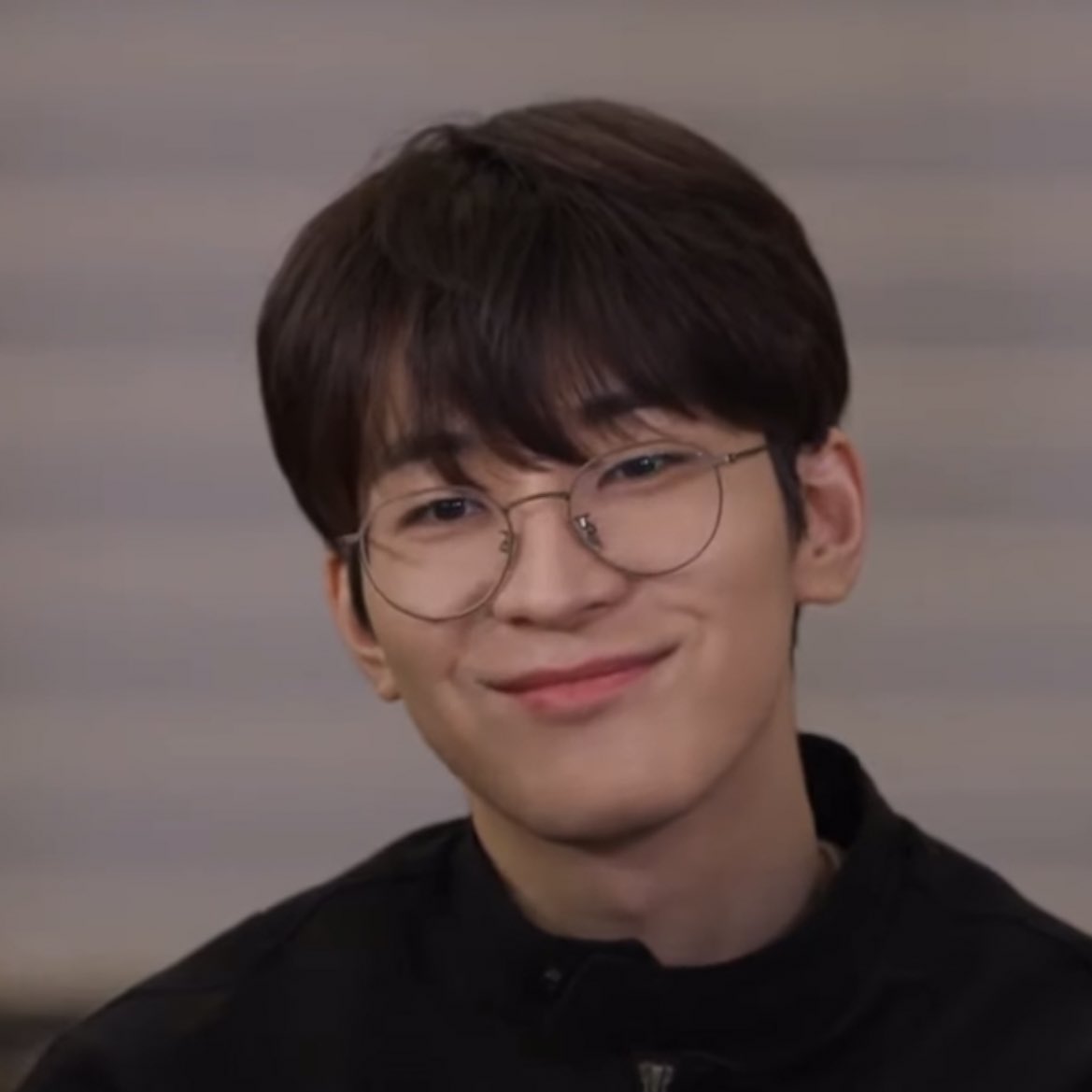 theo-filo-carats-let-me-in-wwonwooism-twitter