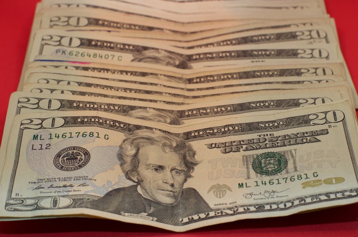 RealDailyInfo's tweet photo. 6 Sites to Sell Anything Online for Cash - https://t.co/aCESADaHaz https://t.co/WNtGqgHO2m