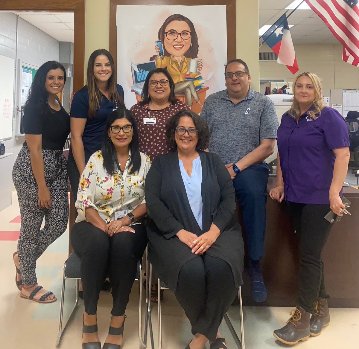 Soniaz76's tweet photo. Was treated to a delicious homemade breakfast from my amazing team Tuesday morning. Yummy! 🥯🥞🍳❤️Feeling loved on #educationalbossesweek
@CCISD_OAA @laurajeanmoon @C_Castaneda11 @DrXtelaG @JonWeisz1 @pacastorena https://t.co/LjczT8xM0B