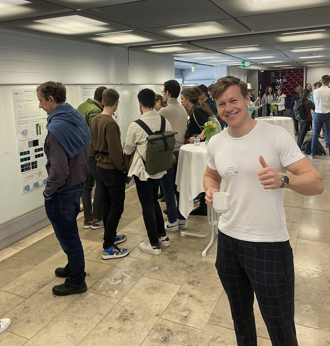 munich_brainday's tweet photo. Poster session at the #MBD23. 
Enjoy a delicious meal, connect with colleagues, and discuss the fascinating insights from the morning sessions. 

⏰ We'll reconvene in 30min for more exciting talks. https://t.co/DF5lfzJq1m