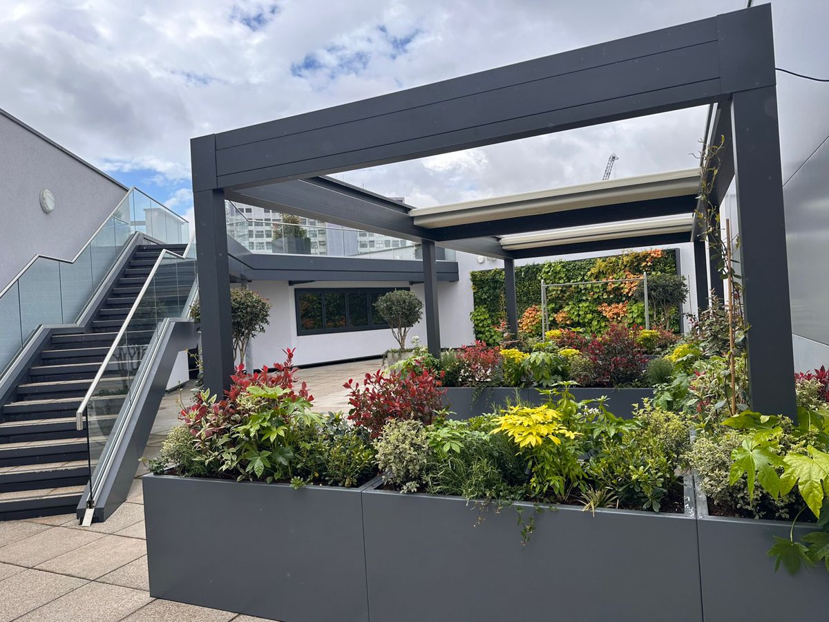 When brilliant people come together, exceptional things happen. #100Embankment is not far off now🚀
#Salford, #Manchester, we're coming your way, bringing a flexible workspace world like no other. Will you be a part of it? Will you tell someone you know? memberships@xandwhy.co.uk