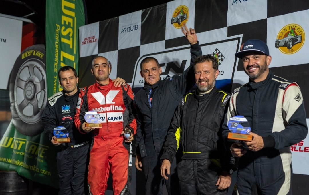 PrimerPlanoCo's tweet photo. El piloto cartagenero Andrés Rodríguez del AutoStok Team, a bordo del Renault Sandero #86, se ubicó en el segundo puesto en  las 4 rápidas del Campeonato Nacional de Velocidad (CNA) en la categoría ST2, que se realizaron en el Autódromo de Tocancipá.

👉 https://t.co/gaey4vPjo7 https://t.co/2upYdHEWTq