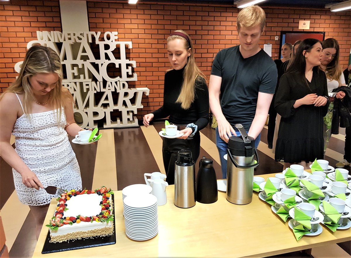 TiinaKuningas's tweet photo. Celebrating our Biomedicine MSc graduates @UEF_Biomed #madeinuef https://t.co/kQFmbPXLLK