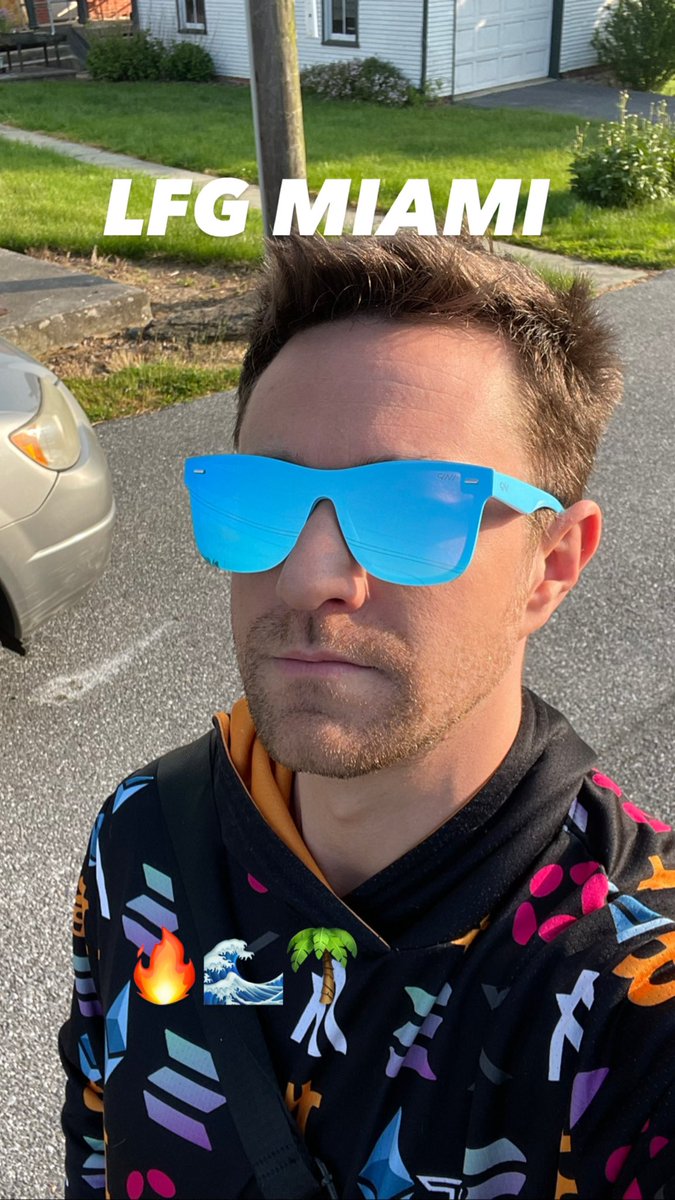 Tom Crown tweet media