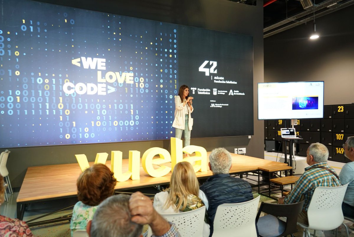 Ciudad de Málaga tweet media