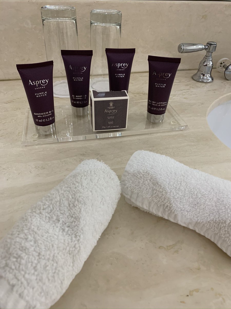 secretbetting11's tweet image. The one and only place to stay when you’re in #newmarket is the great @JockeyClubRooms steeped in so much history #newmarketgallops #gallops #horseracing #Thoroughbred #stables #punter #betting