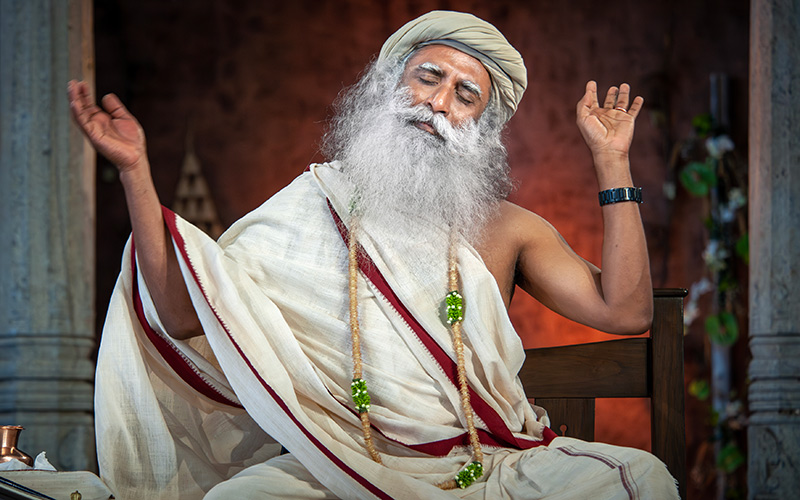 SadhguruJV's tweet photo. The more security you seek, the more insecure you become. True security is only in a state of Abandon. #SadhguruQuotes https://t.co/ggK2t0FF1s