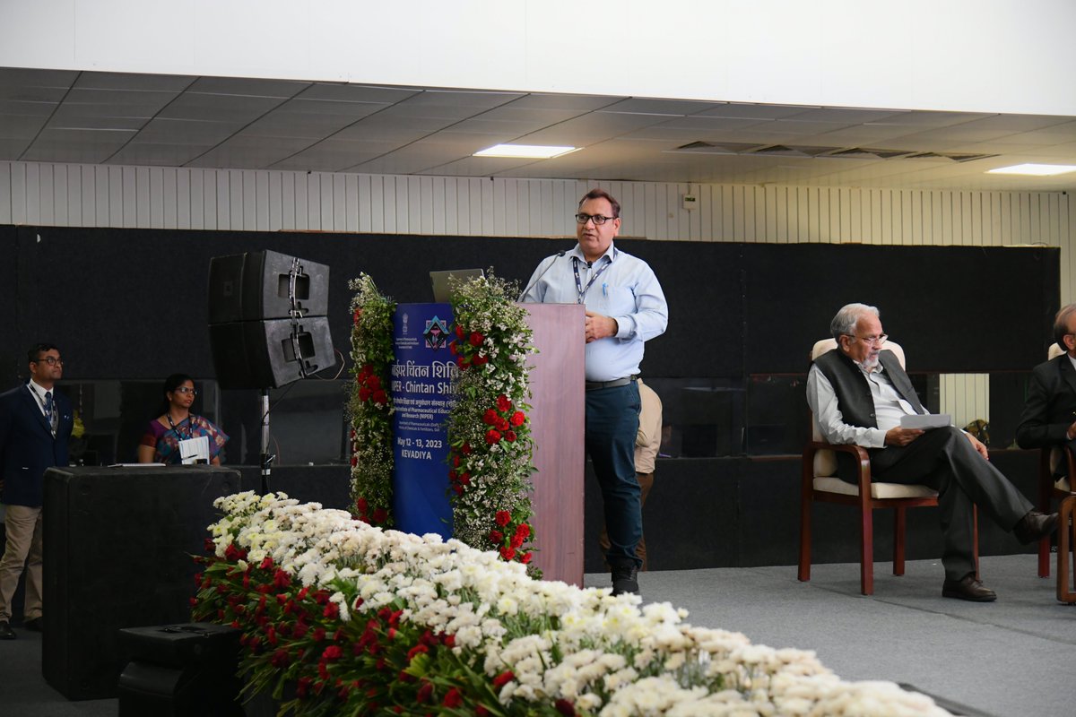 NIPERAHM's tweet photo. Session#2 and Session#3 of Chintan Shivir showcased the presentations of NIPER Departments' visions, presented by faculty representatives. Their insightful presentations highlighted the future directions and aspirations of our esteemed institutions. @Pharmadept @OfficeOf_MM https://t.co/5wti1fdxKf