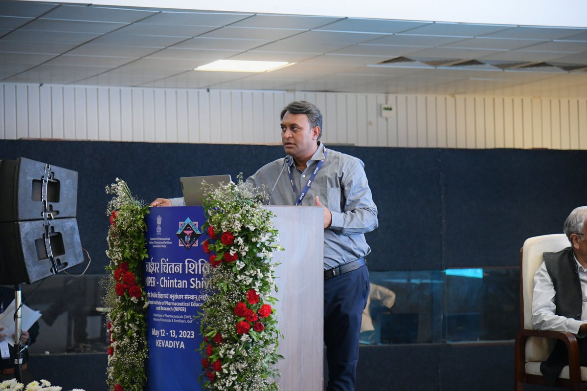 NIPERAHM's tweet photo. Session#2 and Session#3 of Chintan Shivir showcased the presentations of NIPER Departments' visions, presented by faculty representatives. Their insightful presentations highlighted the future directions and aspirations of our esteemed institutions. @Pharmadept @OfficeOf_MM https://t.co/5wti1fdxKf