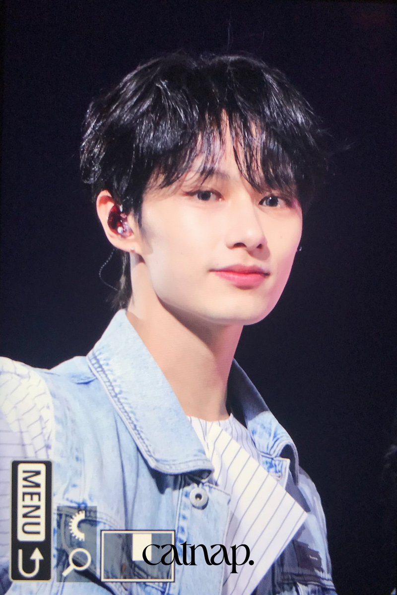 catnap_17's tweet photo. 230517 LOVE

이쁘당…ㅠㅠㅠㅠㅠㅠ

#준 #JUN #준휘 #문준휘
#세븐틴 ⁠⁠#SEVENTEEN https://t.co/QWpqkbguXp