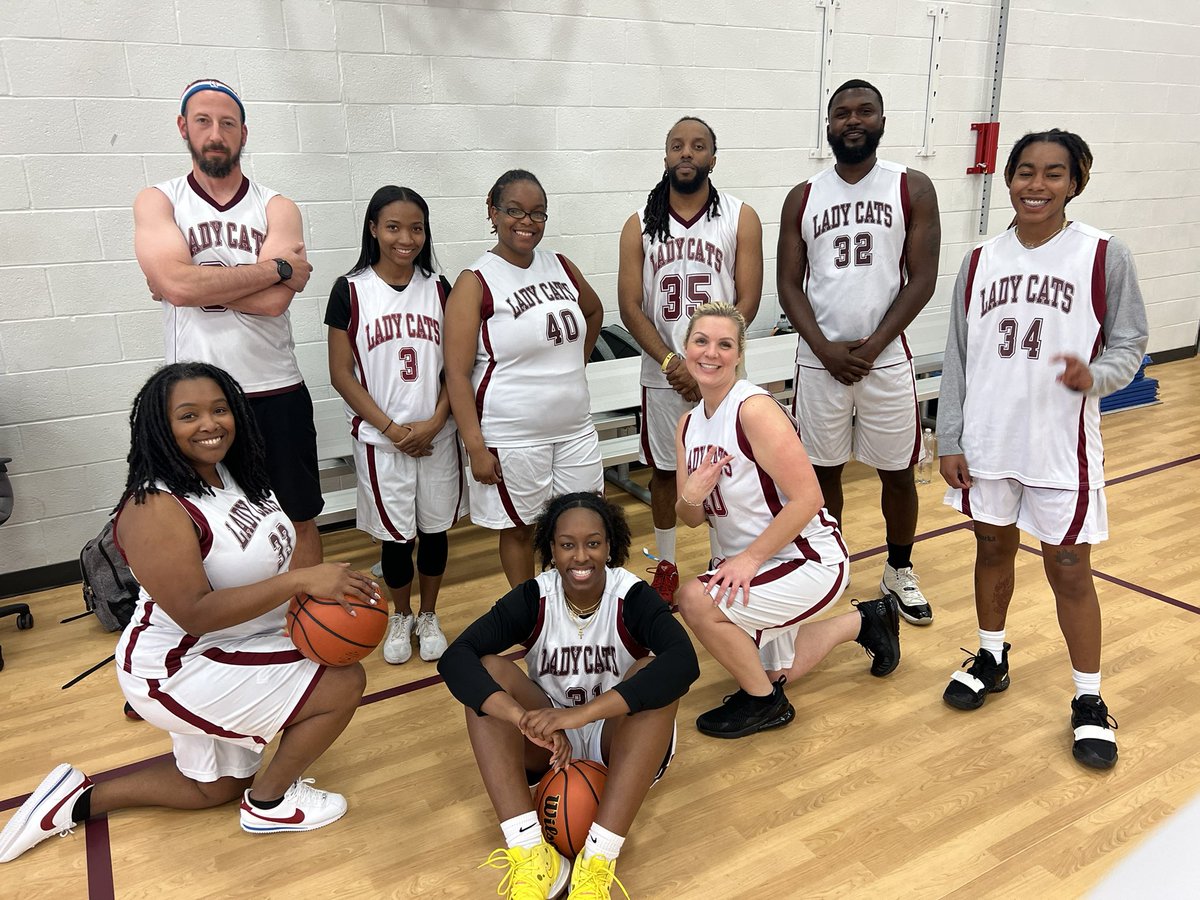 MrsSterns's tweet photo. Our Staff vs Student Basketball game was so much fun. Our TopCats took the victory against our Wildcats 69-35. We are so thankful for all our of staff, students, and parents that participated and supported this event! 🏀 https://t.co/zA3wO14Ekf