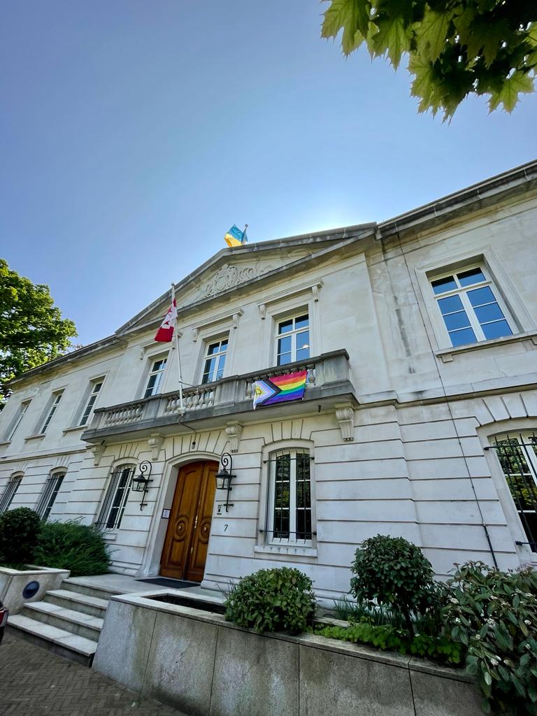 Today @CanAmbNL 🇨🇦 is flying the Intersex-Inclusive Pride Progress flag for #IDAHOBIT. 🌈

The added circle represents intersex pride &amp; resilience. It is a call to action for greater visibility, understanding &amp; acceptance of the LGBT+ community.

#YouAreIncluded #Canada4Pride