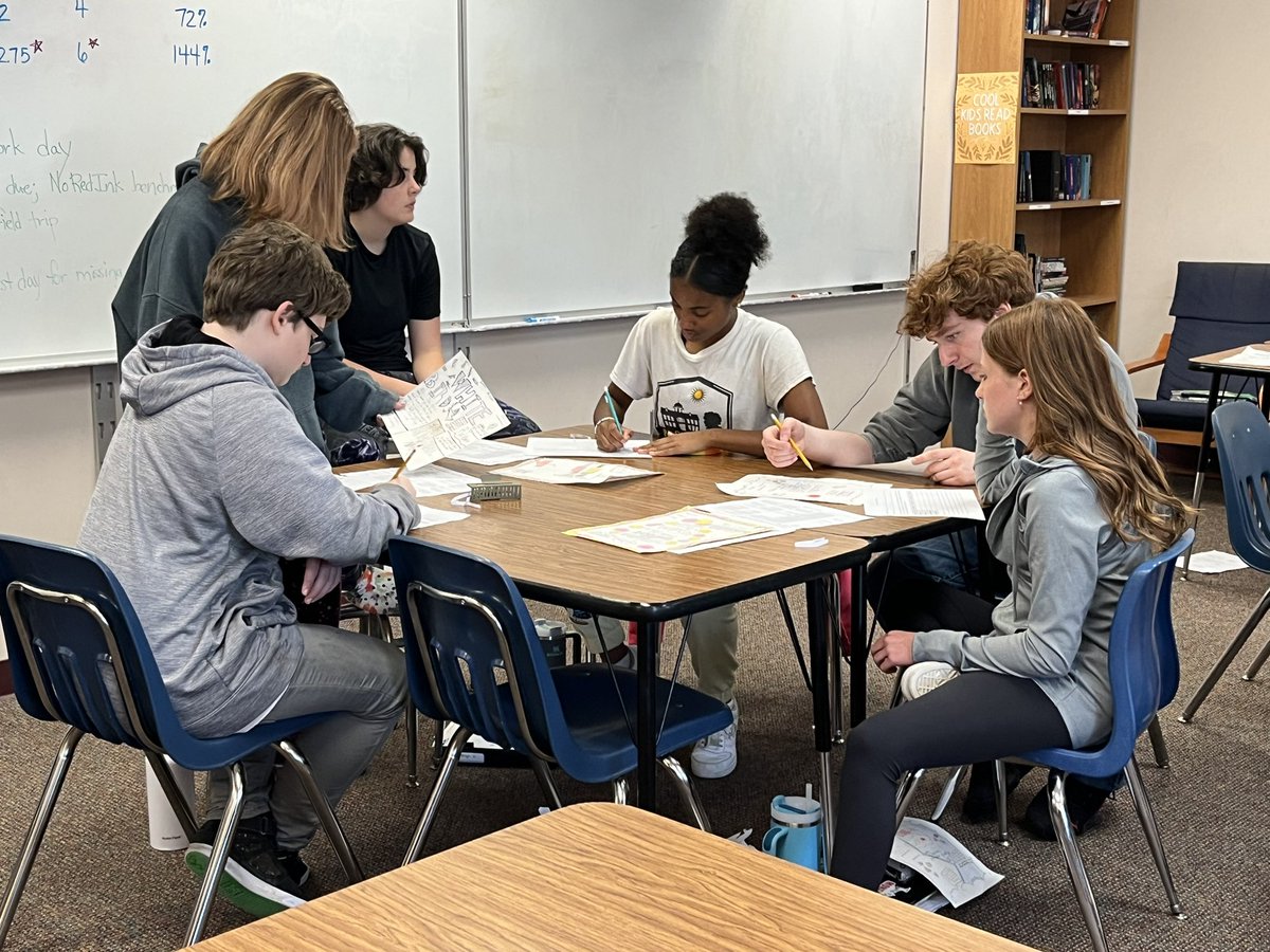 Tori_Grable's tweet photo. It may be close to the end of the year, but ELA8 students are still hard at work evaluating each other’s reading projects. #literacy #WeAre409 https://t.co/l13aXNTOG6