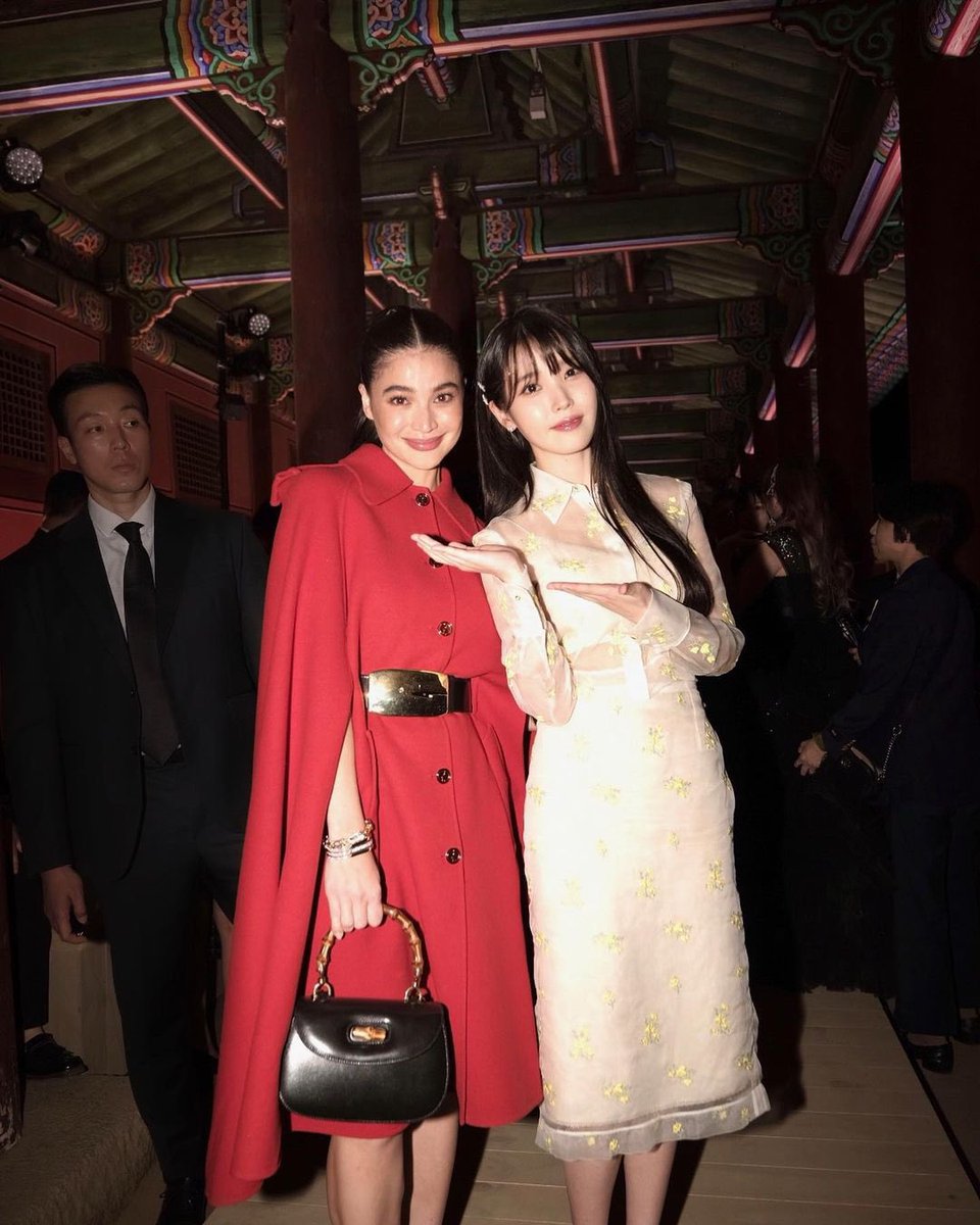 IUteamstarcandy's tweet photo. [⚓️] 230517 Filipino-Australian actress and model Anne Curtis-Smith IG 📸 

“🫶🏽 
Was so so lovely to finally meet you @_IUofficial ☁️🤍 🥹 Happy Birthday”

#IU #GucciCruise24 
https://t.co/9IrYp91nyh https://t.co/YqrbeIPYjU