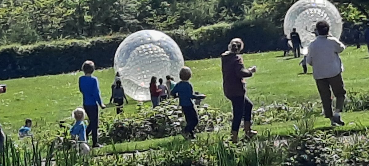 Thank you for your support for Family Funday at The Oakes on Saturday 13 May. It was an amazing time. Special thank you to The Oakes Impact Team members - Bethany, Laura, Flo, Nathan, Tim, Maddie, Salo and Zoe for the activities and Rob, Andy and Dalton for the Barbecue.