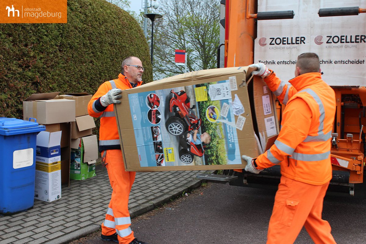 Ottostadt's tweet photo. Der Städtische #Abfallwirtschaftsbetrieb #Magdeburg bittet darum, sperrige Kartons zu zerkleinern und in die #Altpapiertonne zu stecken. Aktuell stehen immer häufiger Kartons neben der Tonne, was eine Mehrbelastung für die Mitarbeitenden bedeutet. 

👉https://t.co/LV8QIUrFfD https://t.co/o5PcF0efOt