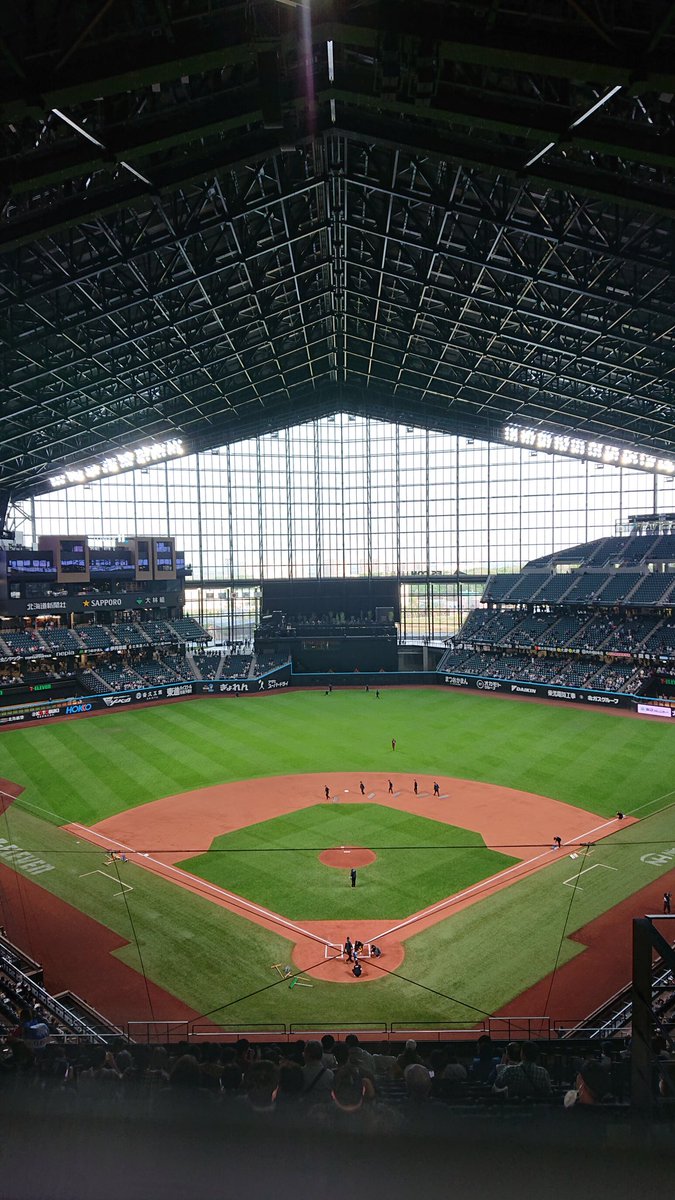 toproad0603's tweet photo. エスコン5回目にしてやっと勝った(*￣∇￣*) https://t.co/ogyl8Wzl2i