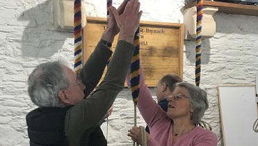 RingingTeachers's tweet photo. A shiny pack of ART resources - sign up for an M1 course to get yours! At the start of a recent course led by Paul Lewis at St Brynach’s, Nevern, delegates were given an introduction to the philosophy and aims of ART. A successful day indeed! #ARTM1 https://t.co/5eDQfww31i https://t.co/CueO8vvSjS