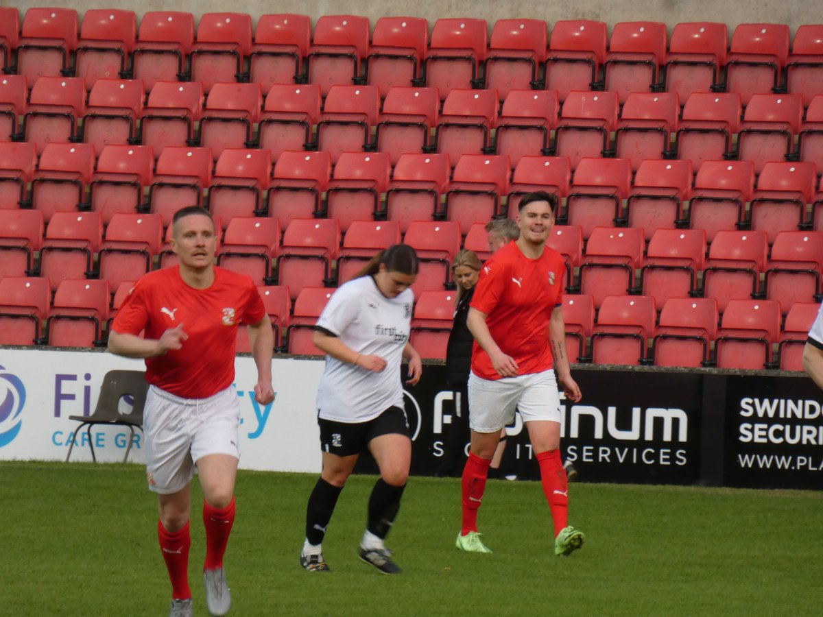 #stfc #tstbl @SwindonTownWFC