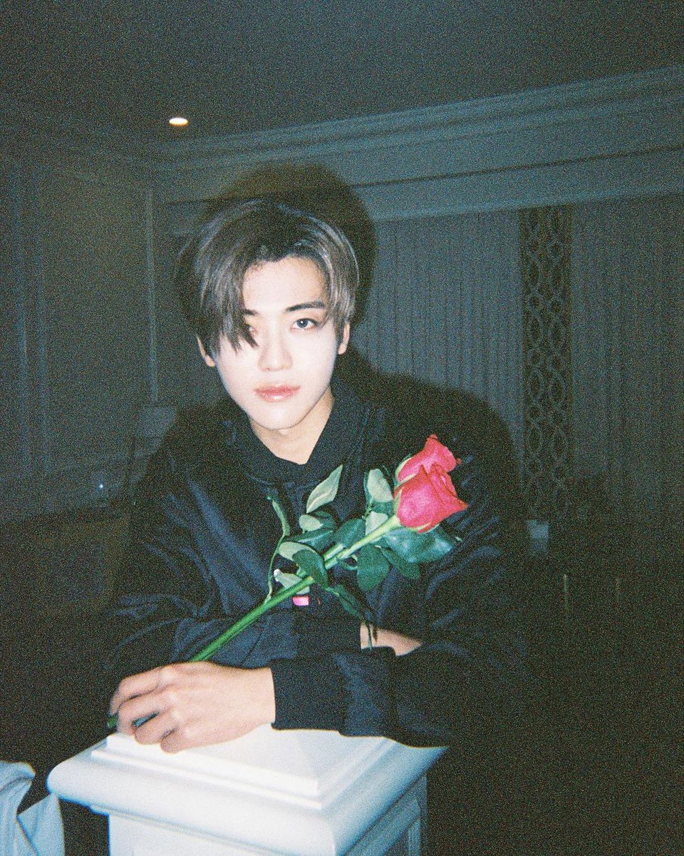 ผมไม่มีดอกให้คุณเลยสักดอก 🌹