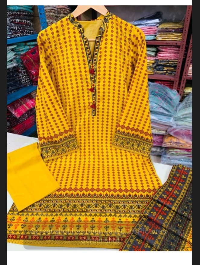 HoorCollections's tweet photo. Binsaeed printed lawn 3PCS 🤩
 
Shirt;- digital print
Dupatta:- digital prin
Trouser:- plane. 
⚠️Price 120 SR sale offer limited stock❗️❗️

Size. Mention  on pics.
#dammamdresses #khbobardress #mewchikankari #hoorcollections #shopping #onlineshopping  #growth https://t.co/VSjgBp5Kr1