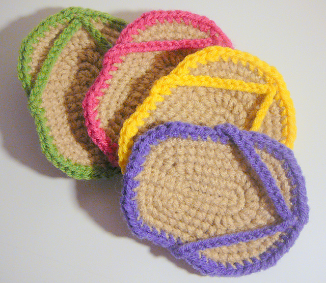 Sheppardsknits's tweet photo. #Patioseason is coming! What could be better than these adorable flip flop coasters?
https://t.co/Bha1hnjGOJ
#crochet #crochetaddict #ilovecrochet #yarnaddict #etsy #etsysellers #crochetpattern #crochetpatternseller #hgsdesigns #crocheteveryday #crochetcoasters https://t.co/YMGwTGFQaI
